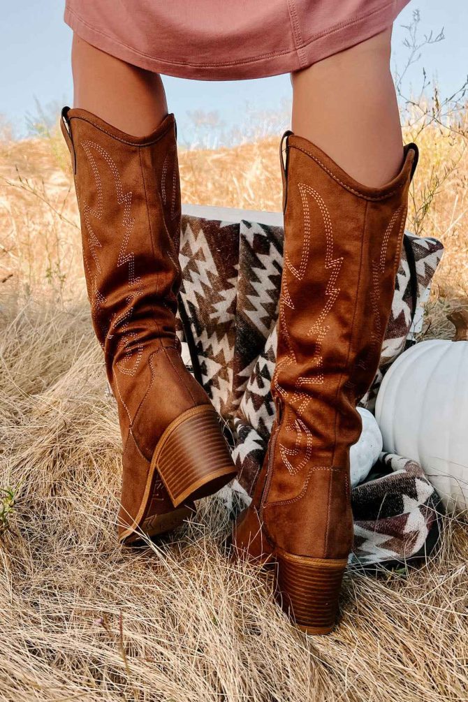 Kicking Up Some Dirt Chinese Laundry Western Boot (Brown) · NanaMacs - Image 4