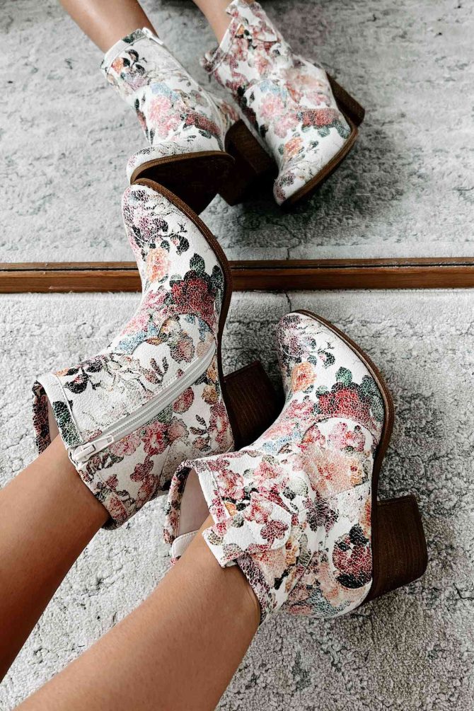 Wild Hearts Floral Western Booties (White/Floral) · NanaMacs - Image 4
