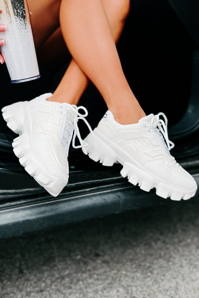 Chasing The Weekend Chunky Sneakers (White) · NanaMacs
