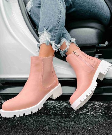 Dreya Lug Sole Chelsea Boots (Blush) · NanaMacs
