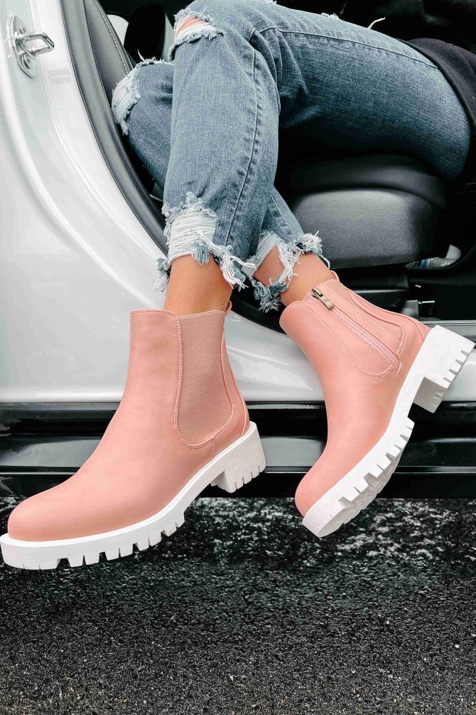 Dreya Lug Sole Chelsea Boots (Blush) · NanaMacs