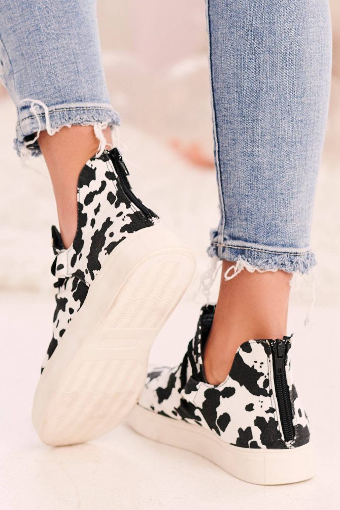 Spotted Perfection Canvas Sneakers (White/Black) · NanaMacs - Image 4