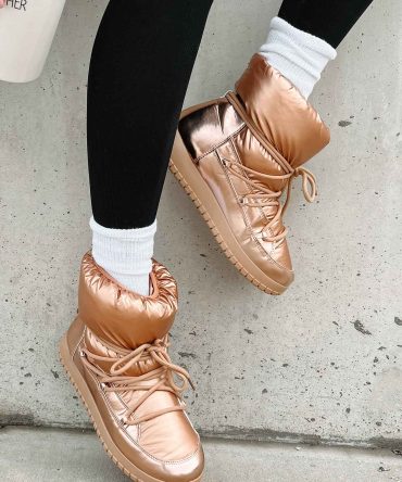 Space Girl Metallic Puffer Booties (Gold Metallic) · NanaMacs