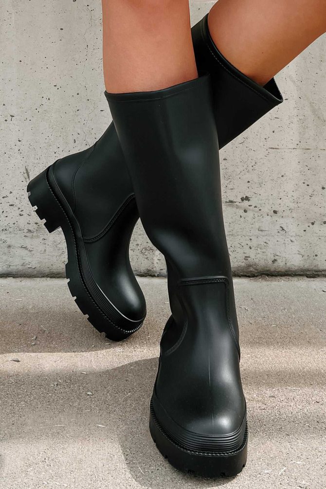 Stepping In Puddles Rubber Rain Boots (Black) · NanaMacs - Image 3